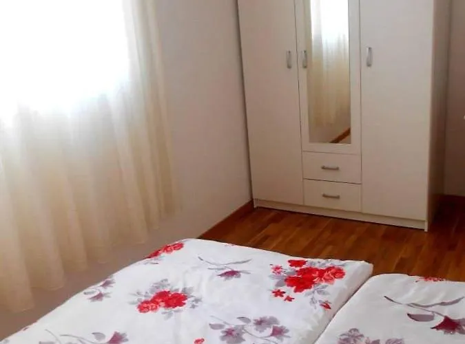 Auroraa Apartamento *